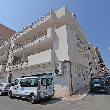 Casa Roberta Bed and Breakfast Monopoli Eksteriør billede